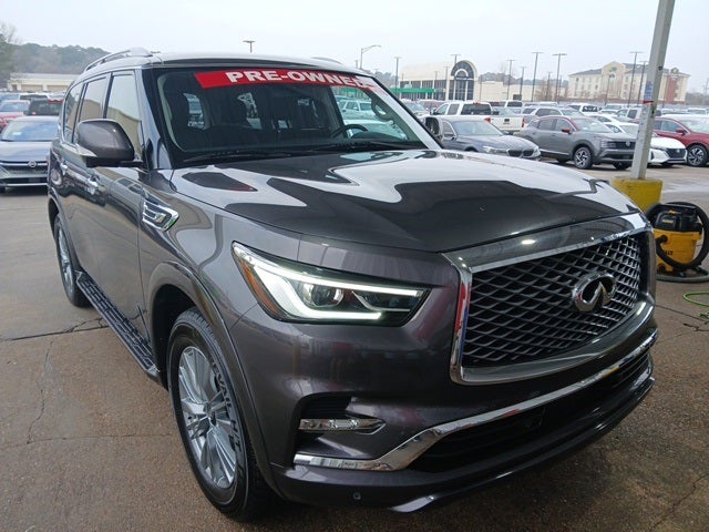 2024 INFINITI QX80 LUXE