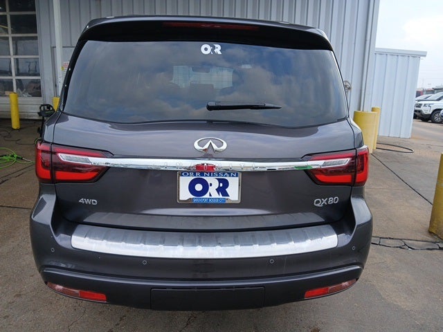 2024 INFINITI QX80 LUXE