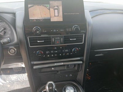 2024 INFINITI QX80 LUXE