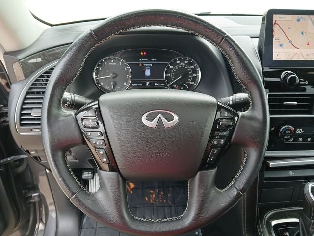 2024 INFINITI QX80 LUXE
