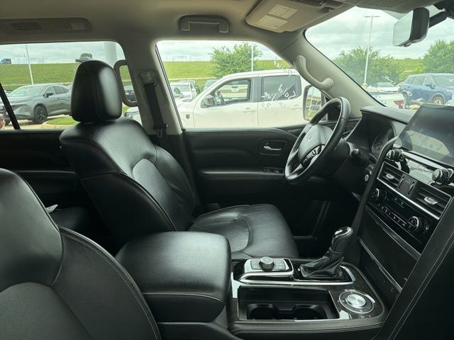 2024 INFINITI QX80 LUXE
