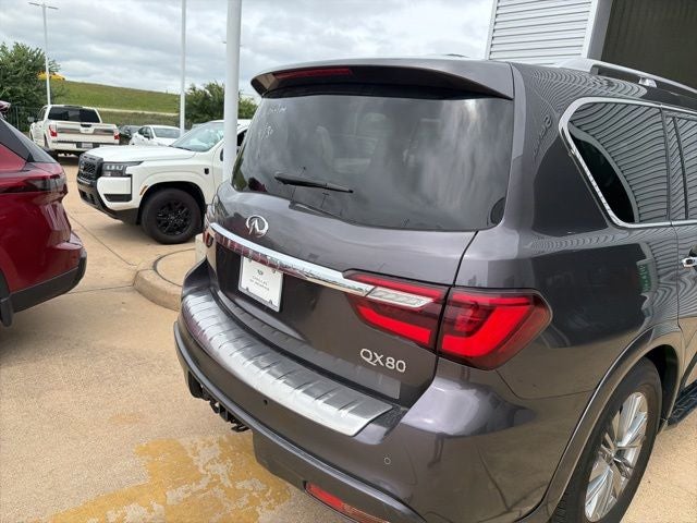 2024 INFINITI QX80 LUXE