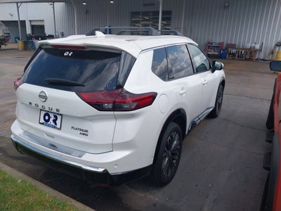 2026 Nissan Rogue Platinum