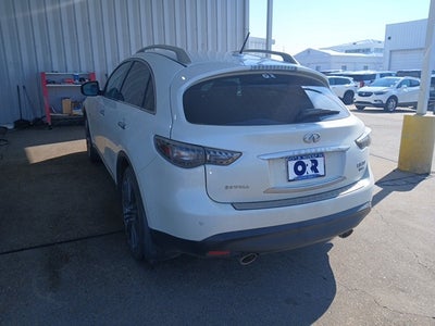 2017 INFINITI QX70 Base