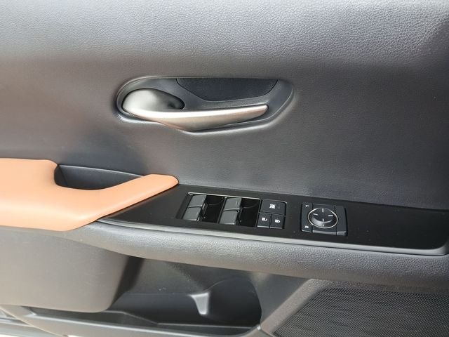 2019 Lexus UX 200 Base