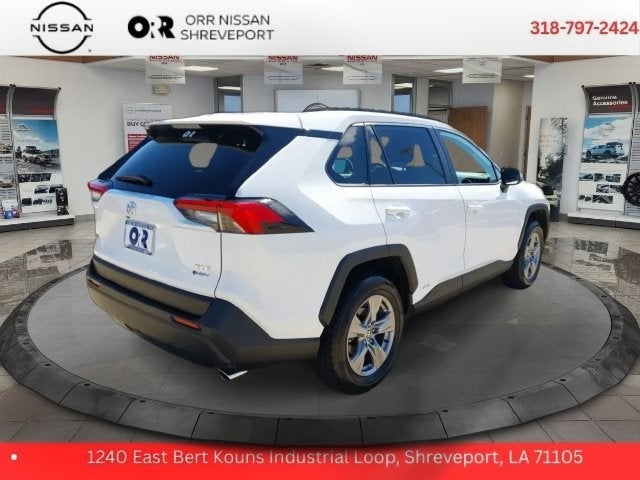 2025 Toyota RAV4 Hybrid XLE