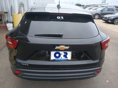 2025 Chevrolet Trax LS