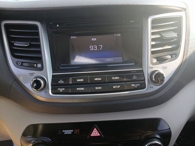 2016 Hyundai Tucson SE