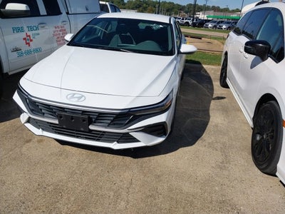 2026 Hyundai Elantra SE