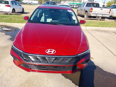 2025 Hyundai Elantra Limited