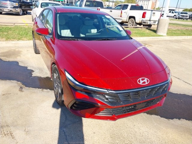 2025 Hyundai Elantra Limited