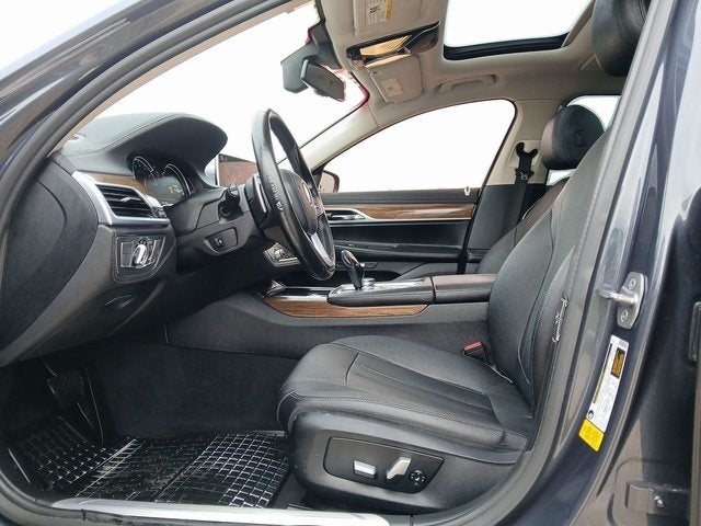 2016 BMW 7 Series 740i