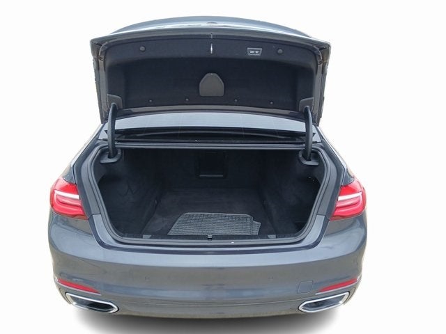 2016 BMW 7 Series 740i