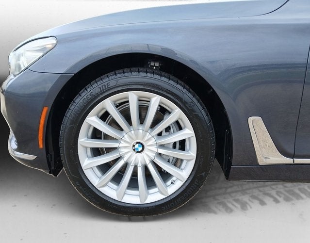 2016 BMW 7 Series 740i