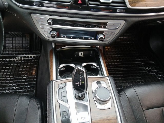 2016 BMW 7 Series 740i