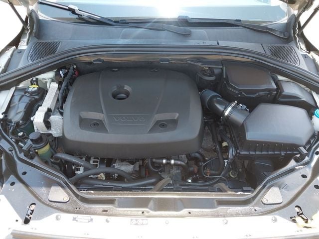 2017 Volvo XC60 T5 Inscription