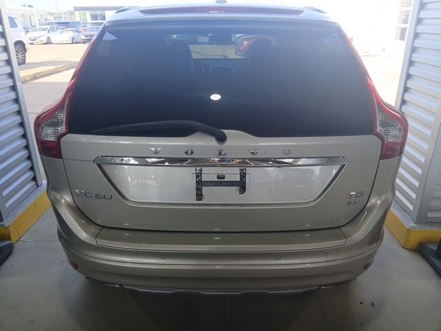 2017 Volvo XC60 T5 Inscription